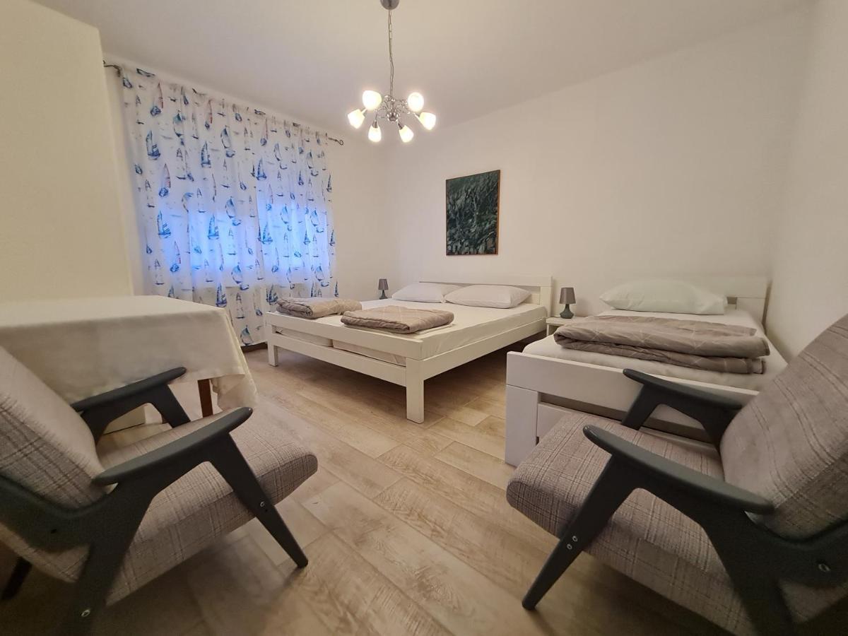 Apartman Nena Crikvenica Exteriör bild