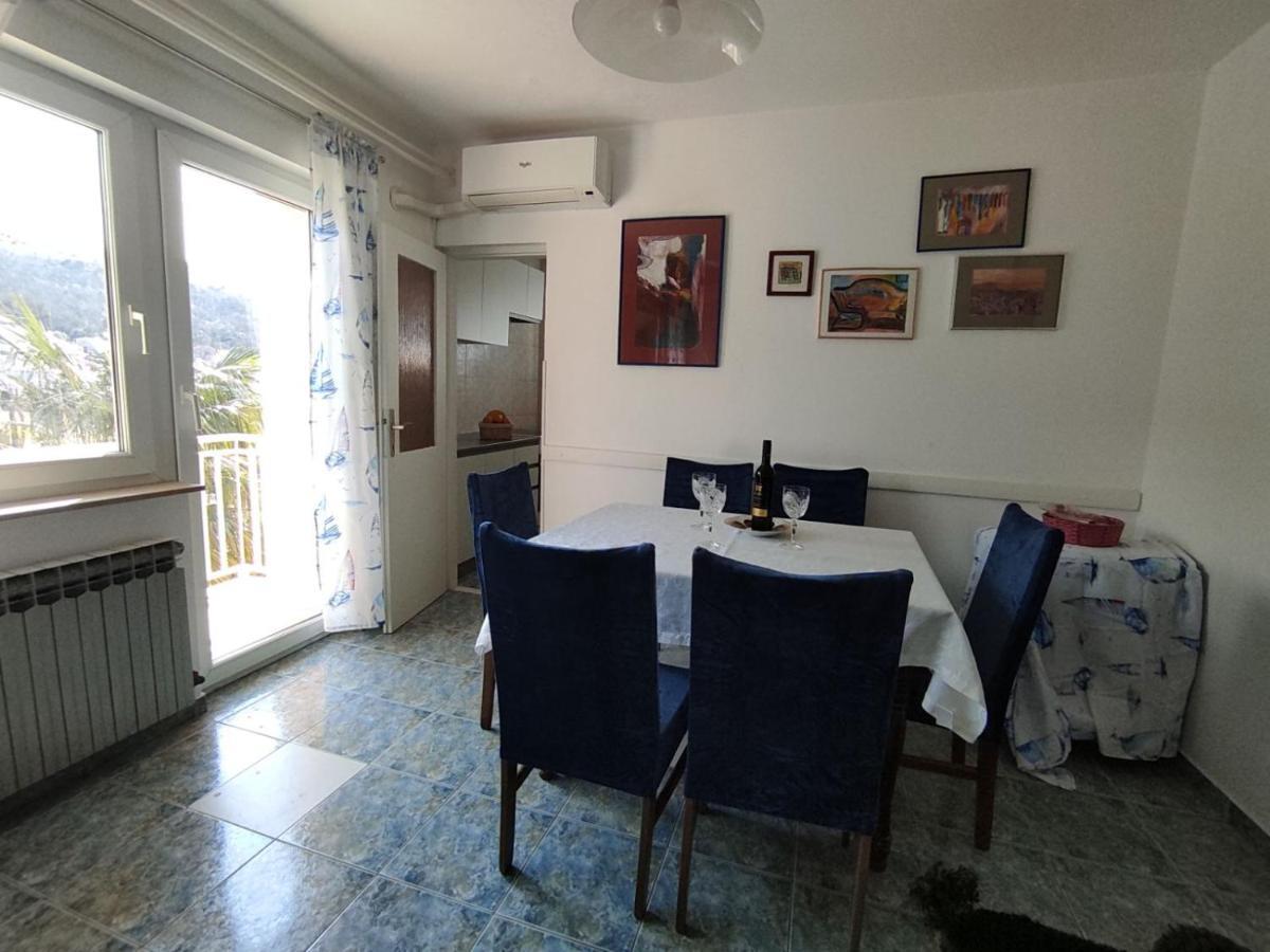 Apartman Nena Crikvenica Exteriör bild